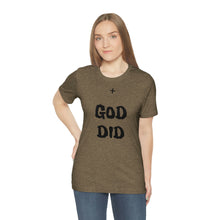 Charger l'image dans la galerie, Short Sleeve Printed T-Shirt